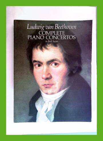 Complete piano concertos in full score