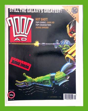 2000 AD #704 Nov 90