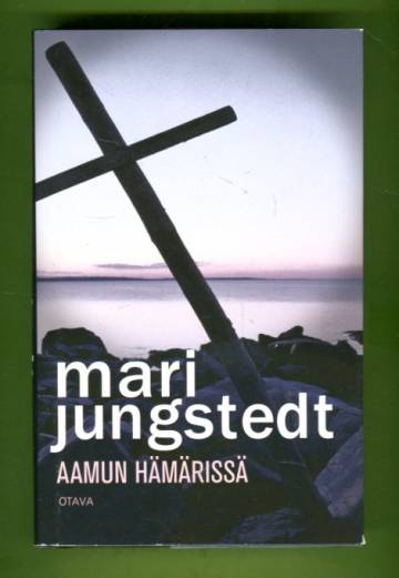 Aamun hämärissä