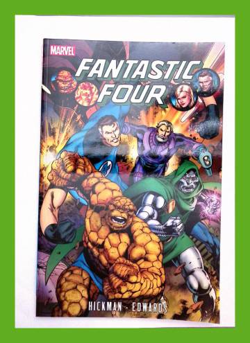 Fantastic Four by Jonathan Hickman Vol. 3: The Future Foundation