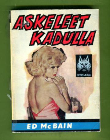 Ilvessarja 30 - Askeleet kadulla