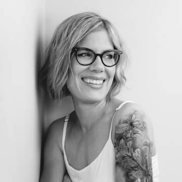 LAURA LUOTOLA LUKUHETKESSÄ LA 30.11 KLO 14:30