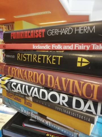 KURKISTUS TÄNÄÄN SAAPUNEISIIN