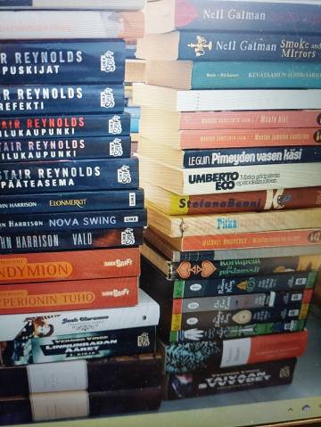 PERJANTAINA OVET KIINNI KLO 15